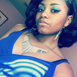 Meet your Posher, Jae